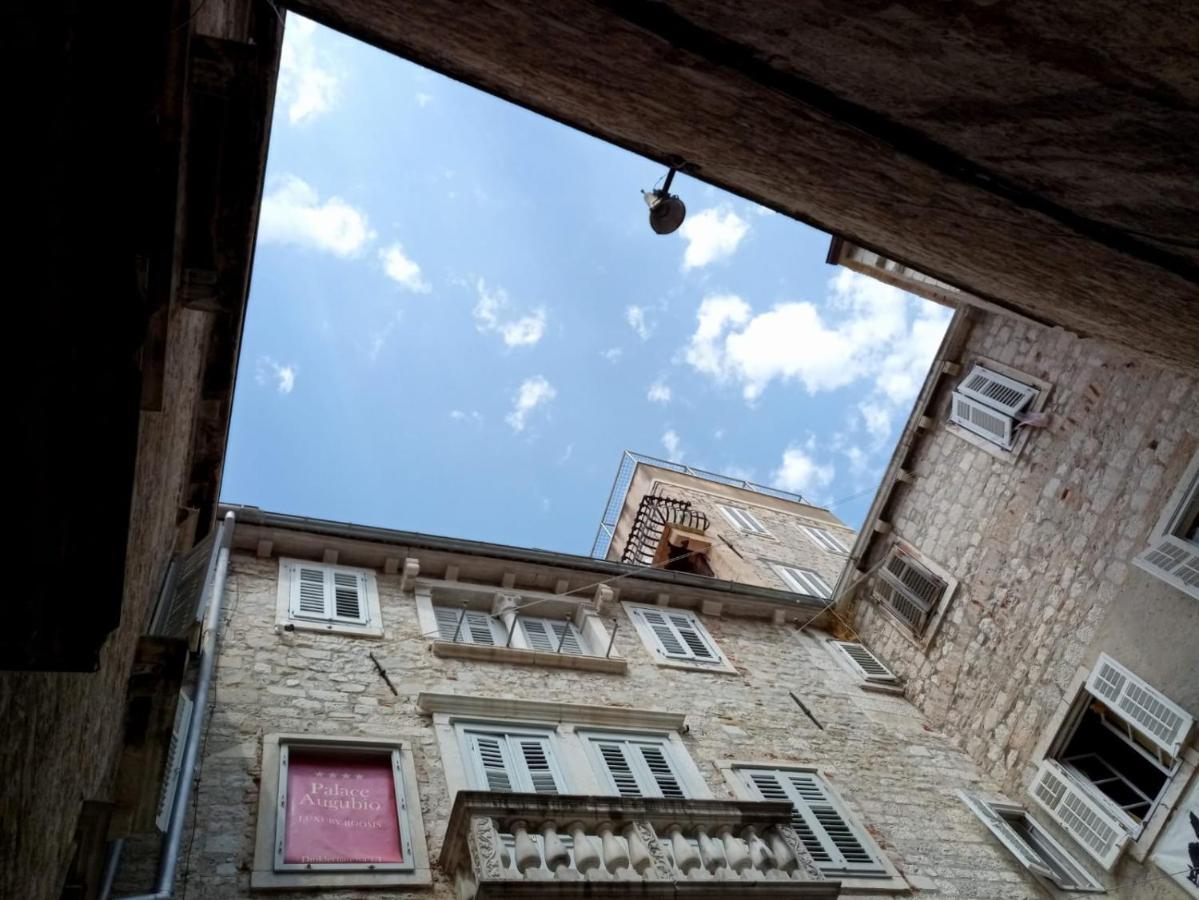 Gothic Palace Heritage Σπλιτ Εξωτερικό φωτογραφία